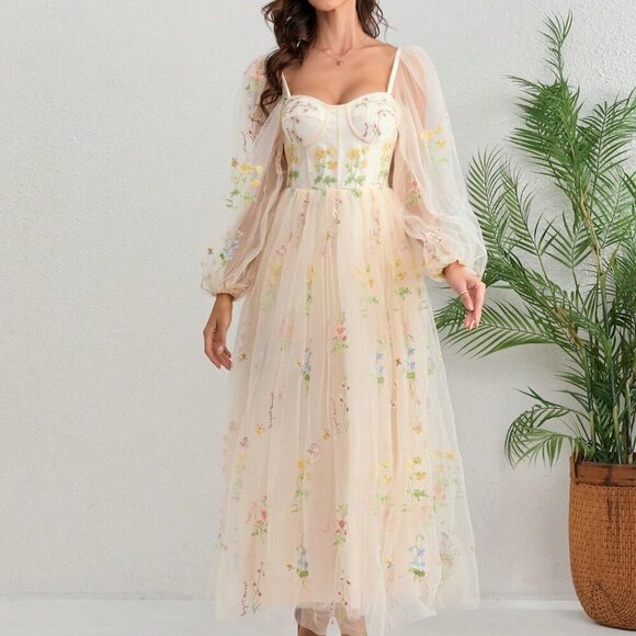 Dresses & Skirts - Champagne Elegant Women's Romantic Green Prom Dress With Princess Puff Sleeves